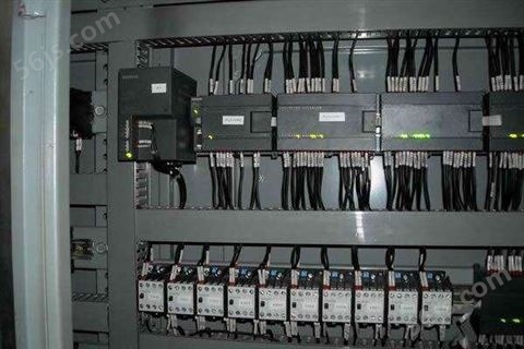 PLC控制柜内部图